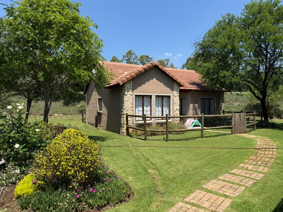 2 Bedroom Property for Sale in The Coves North West